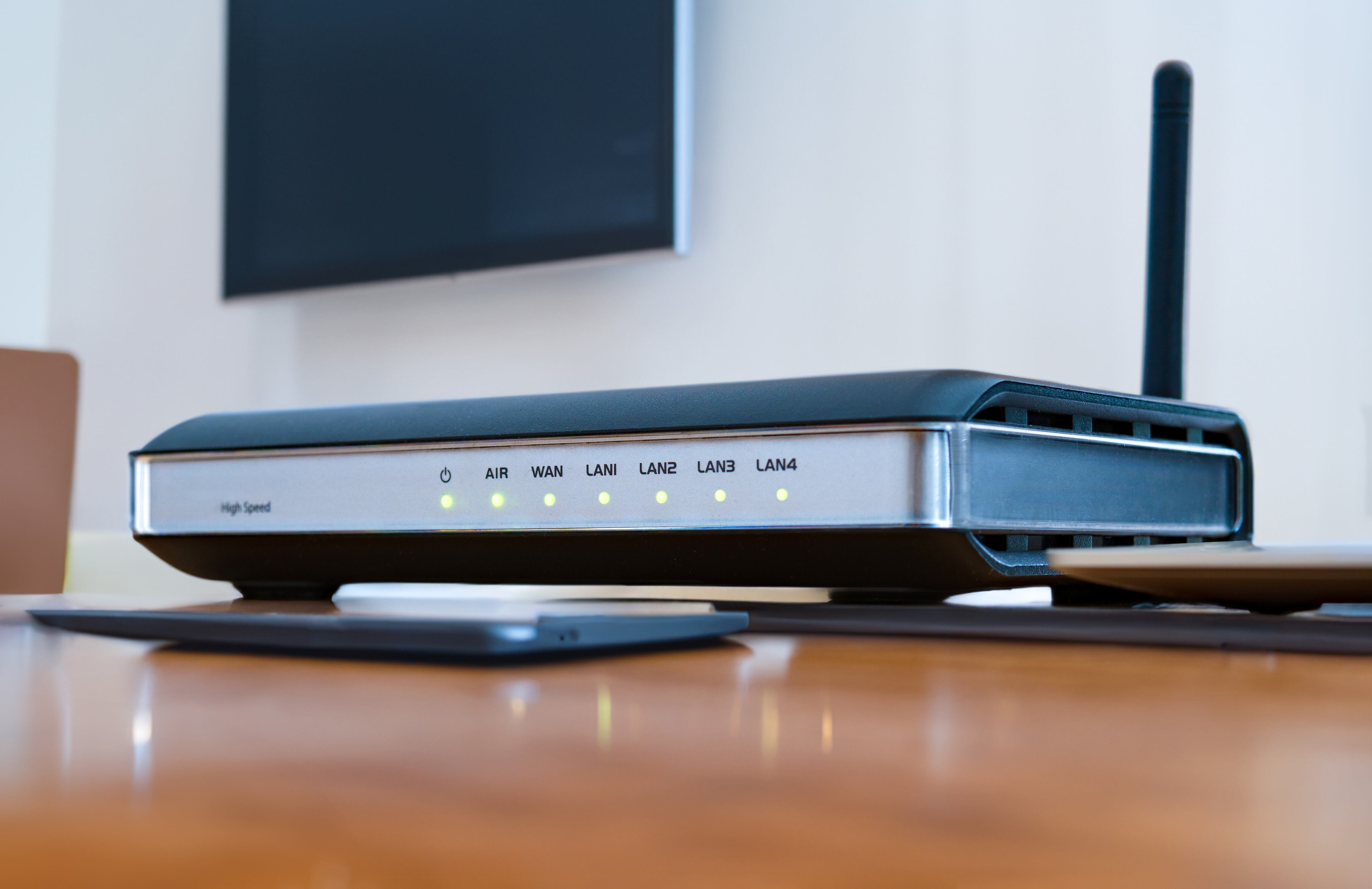 El router wifi se debe actualizar con frecuencia para mejorar su rendimiento.