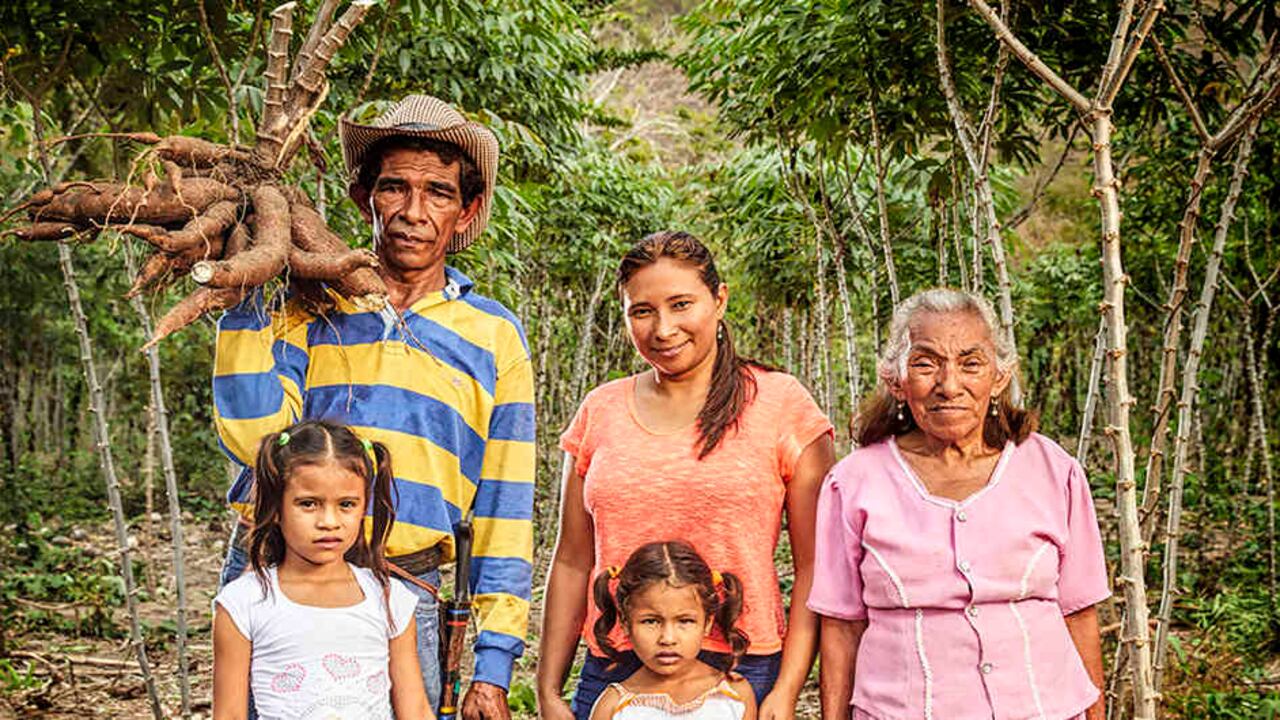 En los últimos dos años, el Gobierno ha invertido más de 31.000 millones de pesos para 972 proyectos productivos.