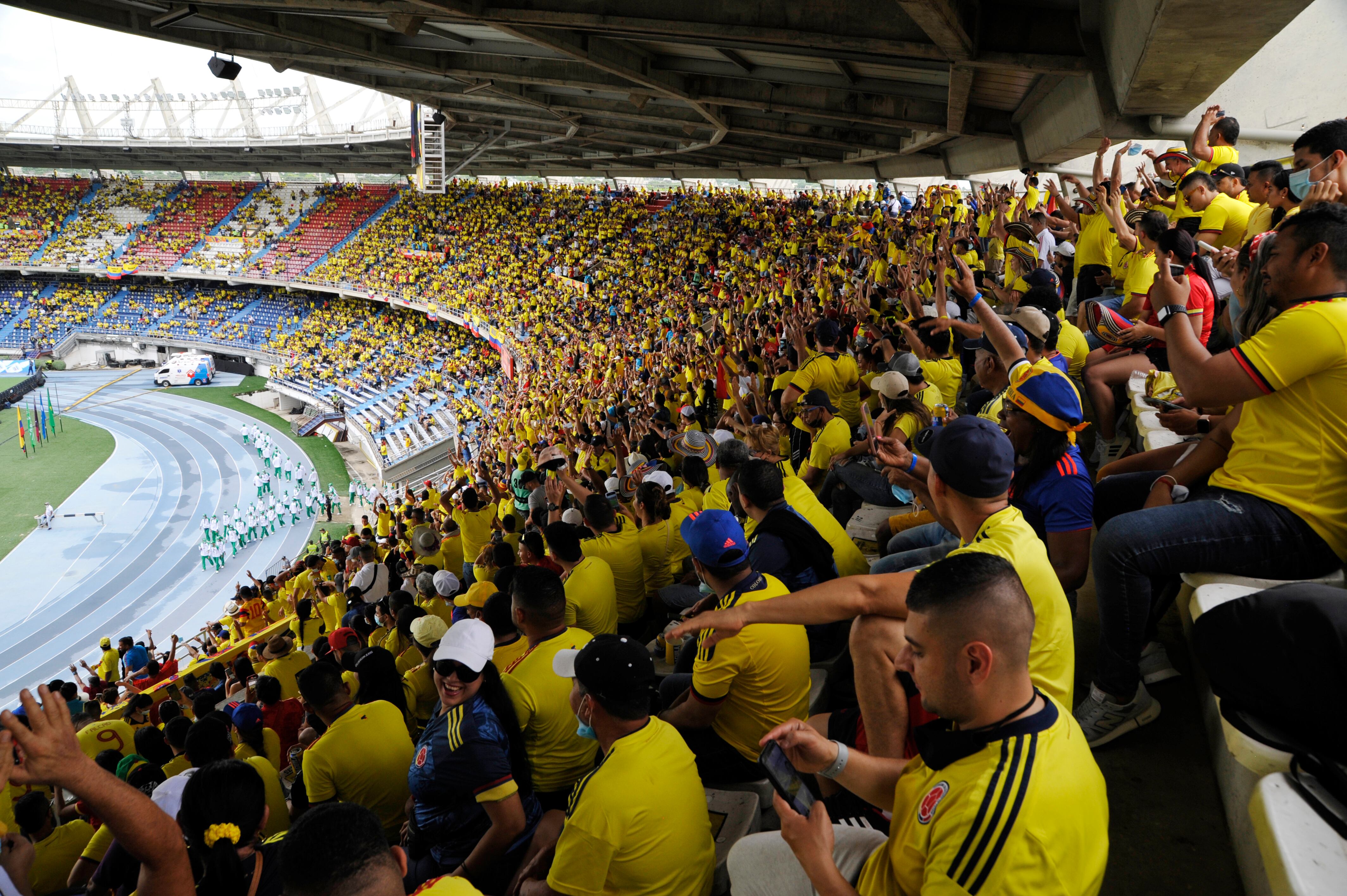 Colombia vs Brasil en el estadio Metropolitano de Barranquilla