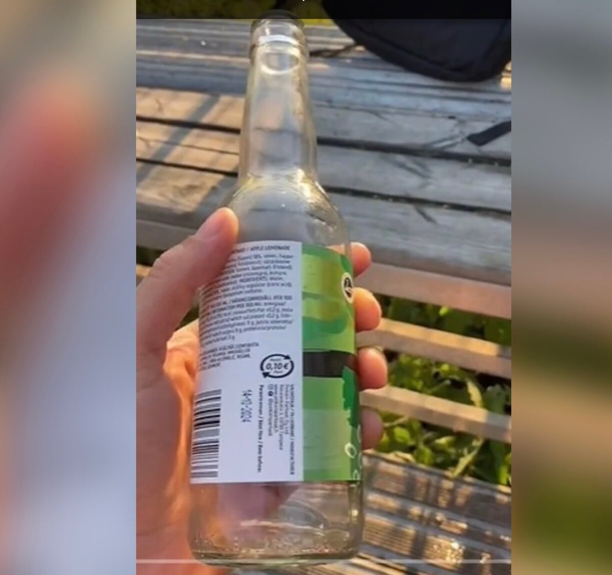 “Cada botella de vidrio o plástico, también las latas, tienen un valor en la etiqueta. Punto clave para recibir dinero si es reciclada correctamente”, dijo.