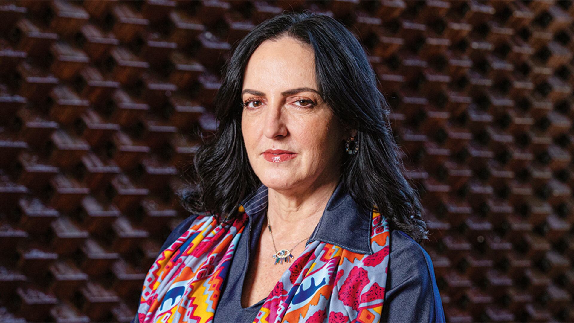 María Fernanda Cabal se compromete a bajar el precio de los combustibles en Colombia si llega a la Presidencia. ¿Cómo lo lograría?
