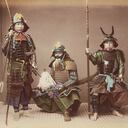 Fotografía de tres samuráis con diversas armas. Wikimedia Commons / Kusakabe Kimbei