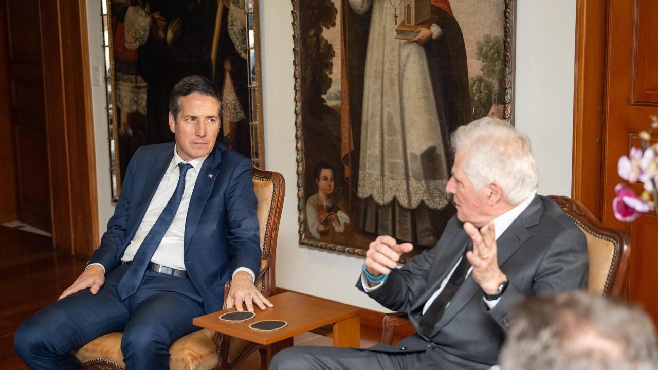 El senador estadounidense Bernie Moreno visitó a Miguel Uribe Londoño, padre de Miguel Uribe Turbay.