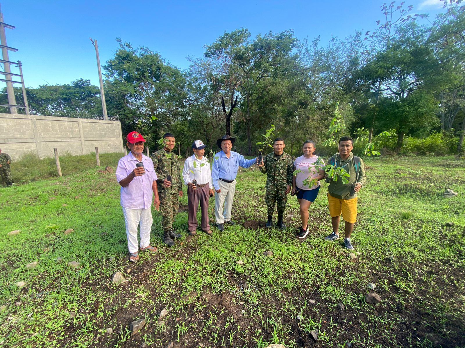 Siembras Ejército Nacional en La Guajira y Cesar.