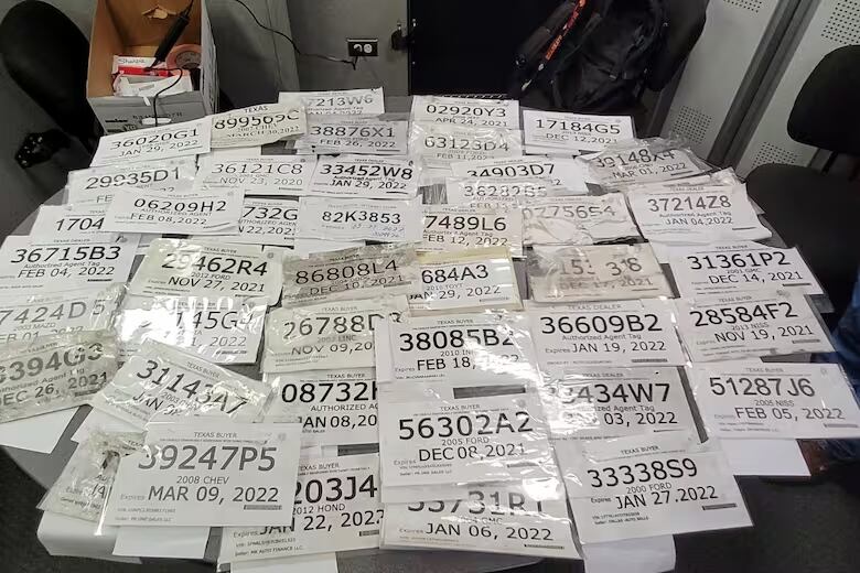 Las placas de papel emitidas antes del 30 de junio se mantienen válidas durante su periodo original (usualmente 60 días), pero ningún concesionario podrá emitir más después de esa fecha.