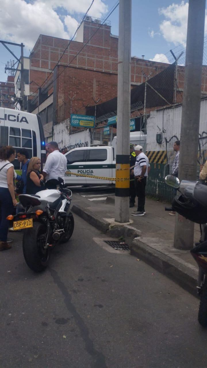 En este lugar en La Alpujarra, en Medellín, asesinaron al cuestionado empresario Juan José Marín Saldarriaga.