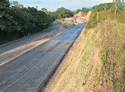 La vía más importante del Magdalena pero con traumatismos.