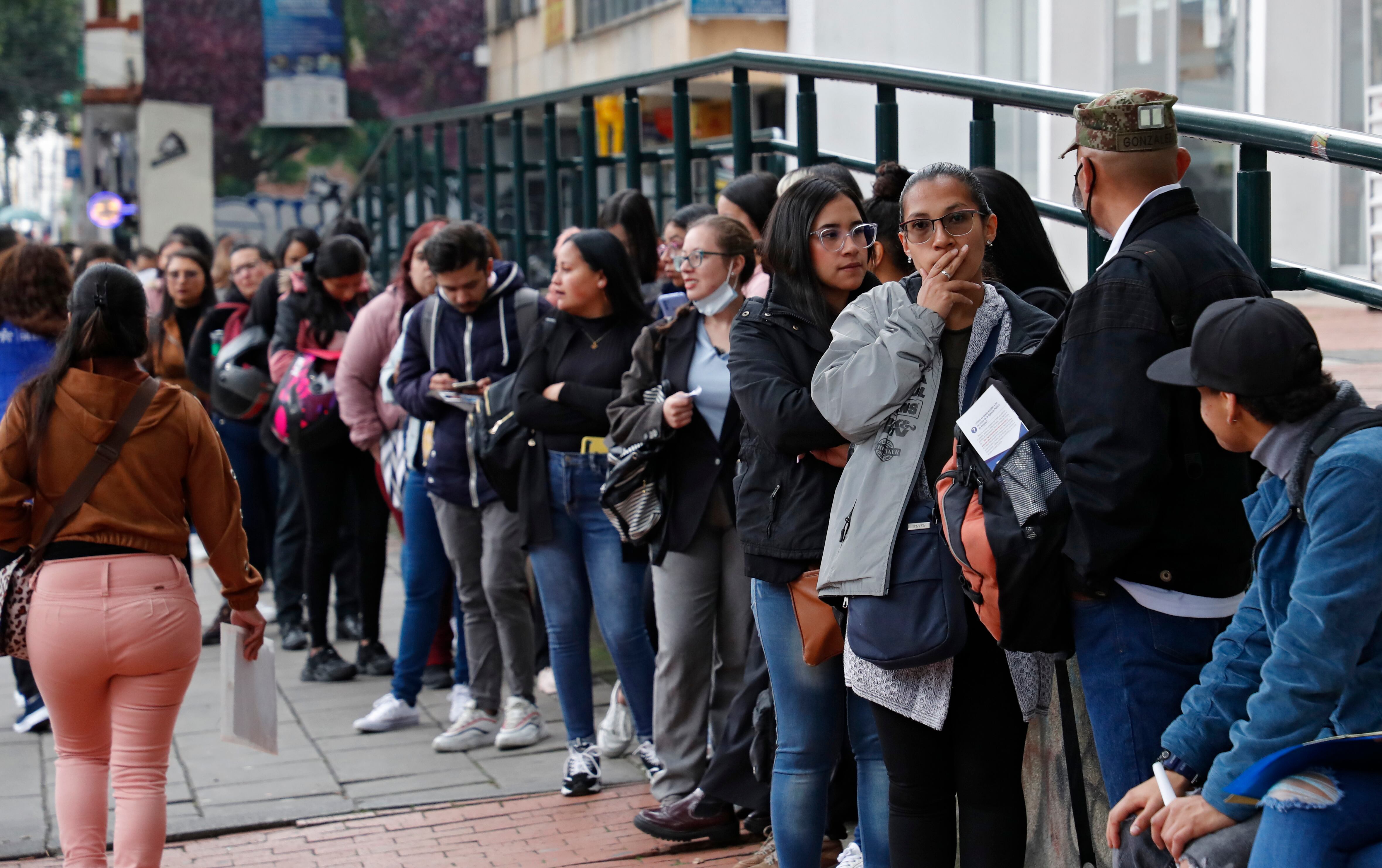 Sena Jornada Nacional de Empleo y Emprendimiento para las Mujeres
Desempleo 
Mujer
Incertidumbre
Bogota Marzo 8 del 2023
Foto Guillermo Torres Reina / Semana