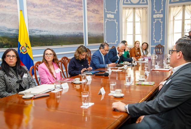 Gustavo Petro sostuvo una reunión con algunos de sus ministros