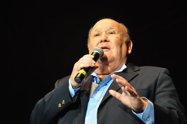 Murió Leo Dan, el famoso cantante argentino, a sus 82 años - Semana