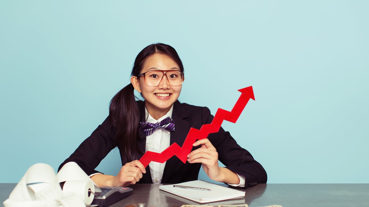 ¿En deuda y luchando para el final del mes? Explora el enfoque del método de ahorro japonés para una vida financiera más estable.