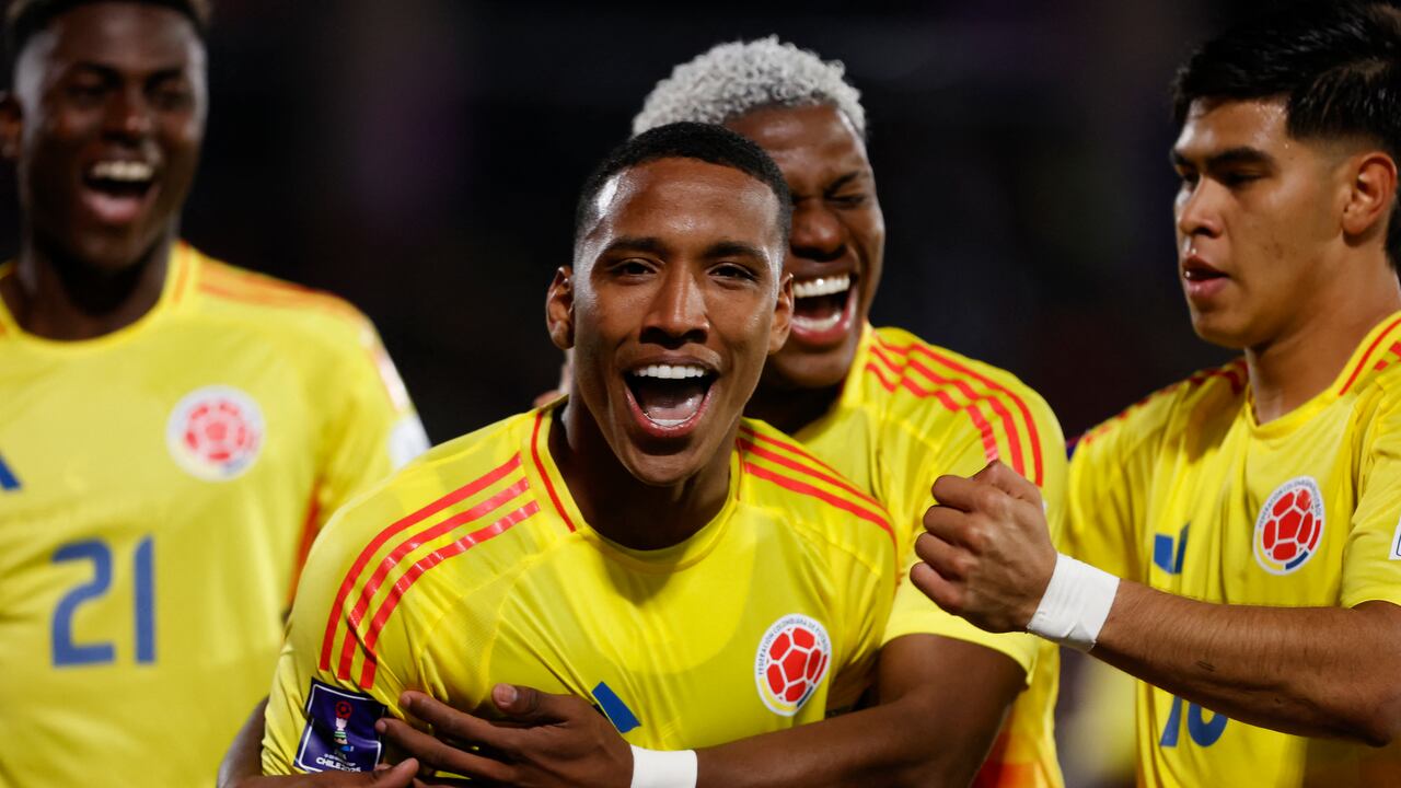 El capitán de Colombia, Kener González, festejó con mucha emoción la anotación que le marcó a Nigeria, en el Mundial Sub-20 Chile 2025. (Foto Raul BRAVO / AFP)