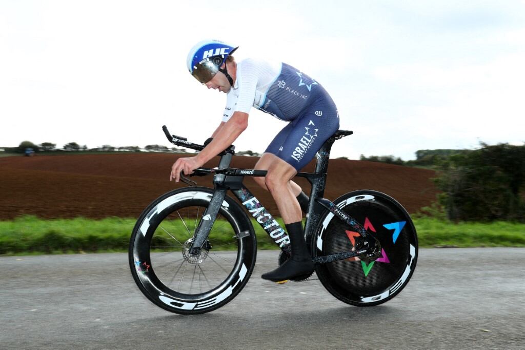 Alex Dowsett en la contrarreloj individual masculina durante el Campeonato Nacional de Carreteras del Reino Unido, el 14 de octubre de 2021, en Lincoln, Inglaterra