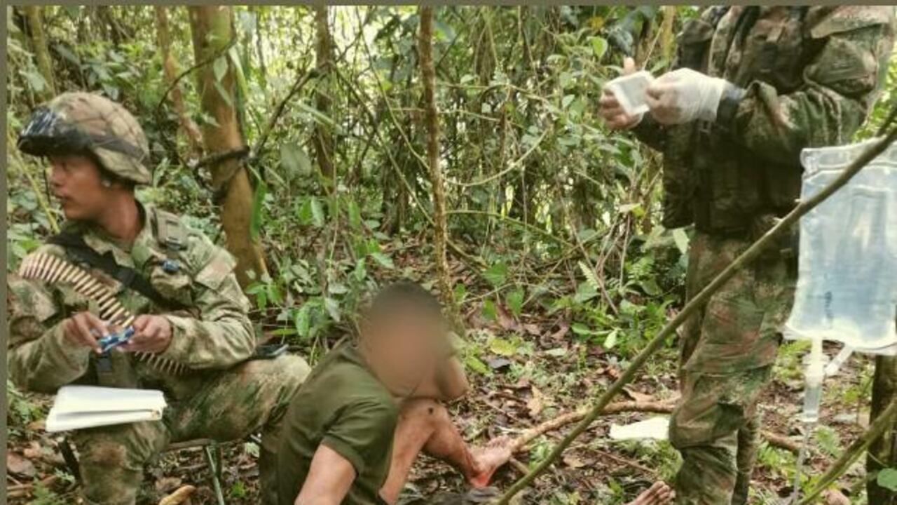 Soldado del Ejército brindó primeros auxilios a miembro del Clan del Golfo que minutos antes le había disparado