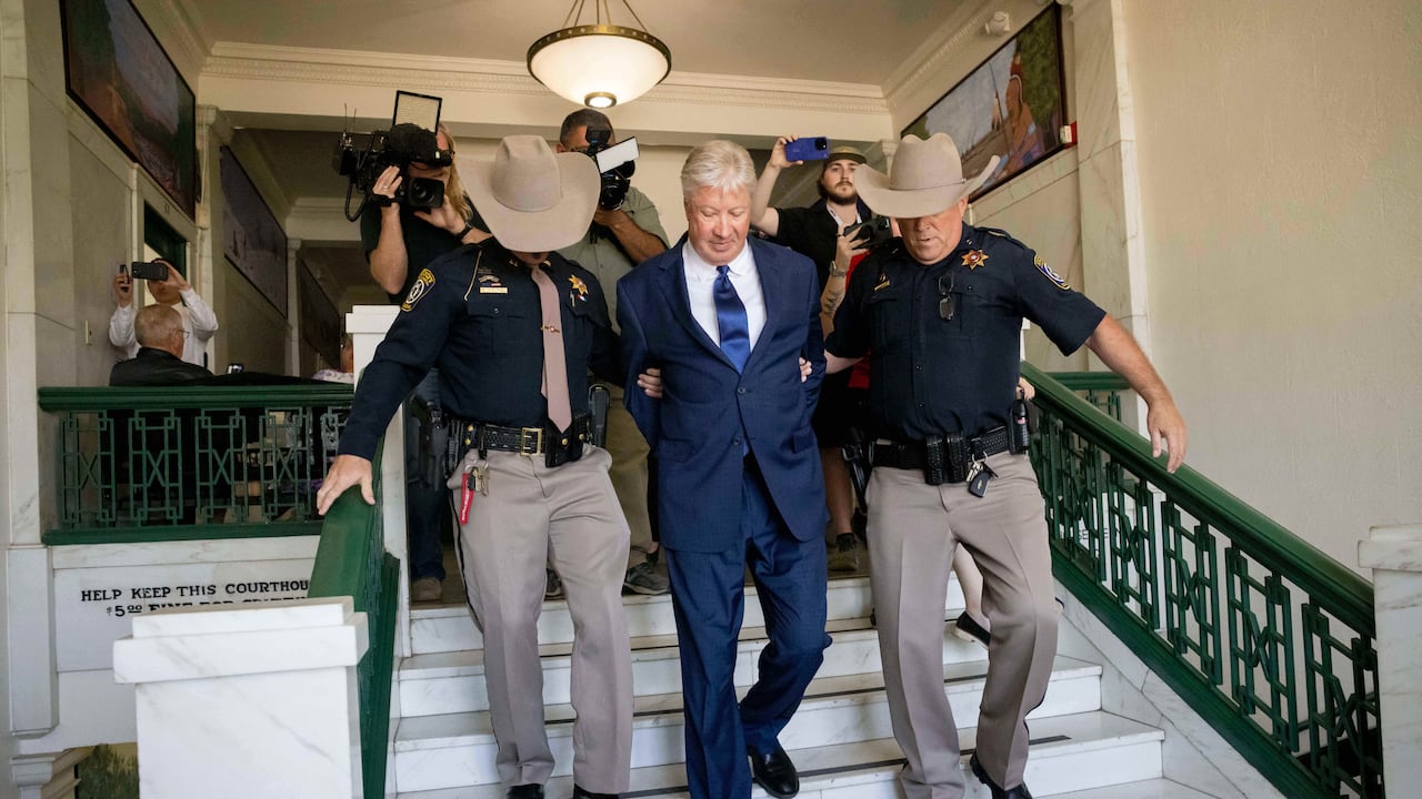 Robert Morris, fundador de una megaiglesia.