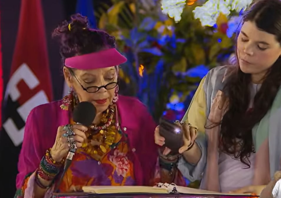 Rosario Murillo y Camila Ortega
