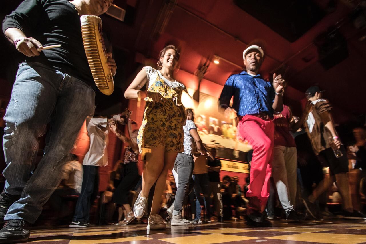 NO USAR USO EXCLUSIVO MEJOR COLOMBIA