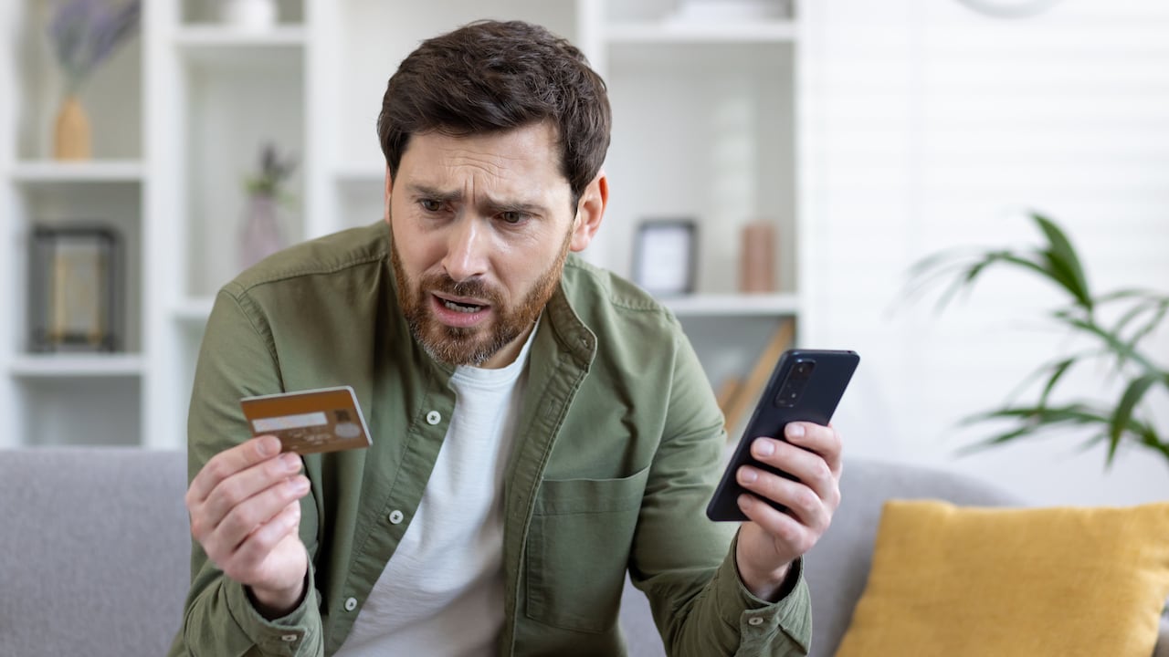 Mantener esta función activa al salir abre la puerta a fraudes que podrían vaciar las cuentas bancarias.