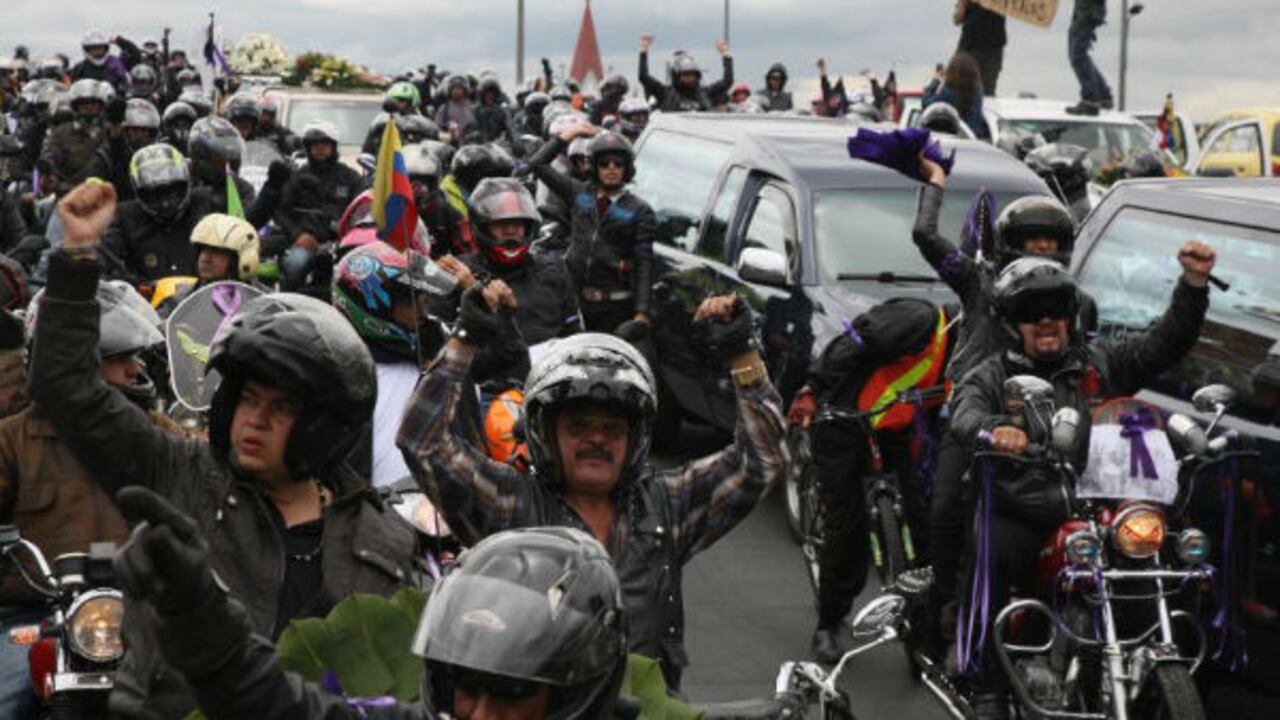 La caravana en una de las paradas que se harán durante el recorrido.