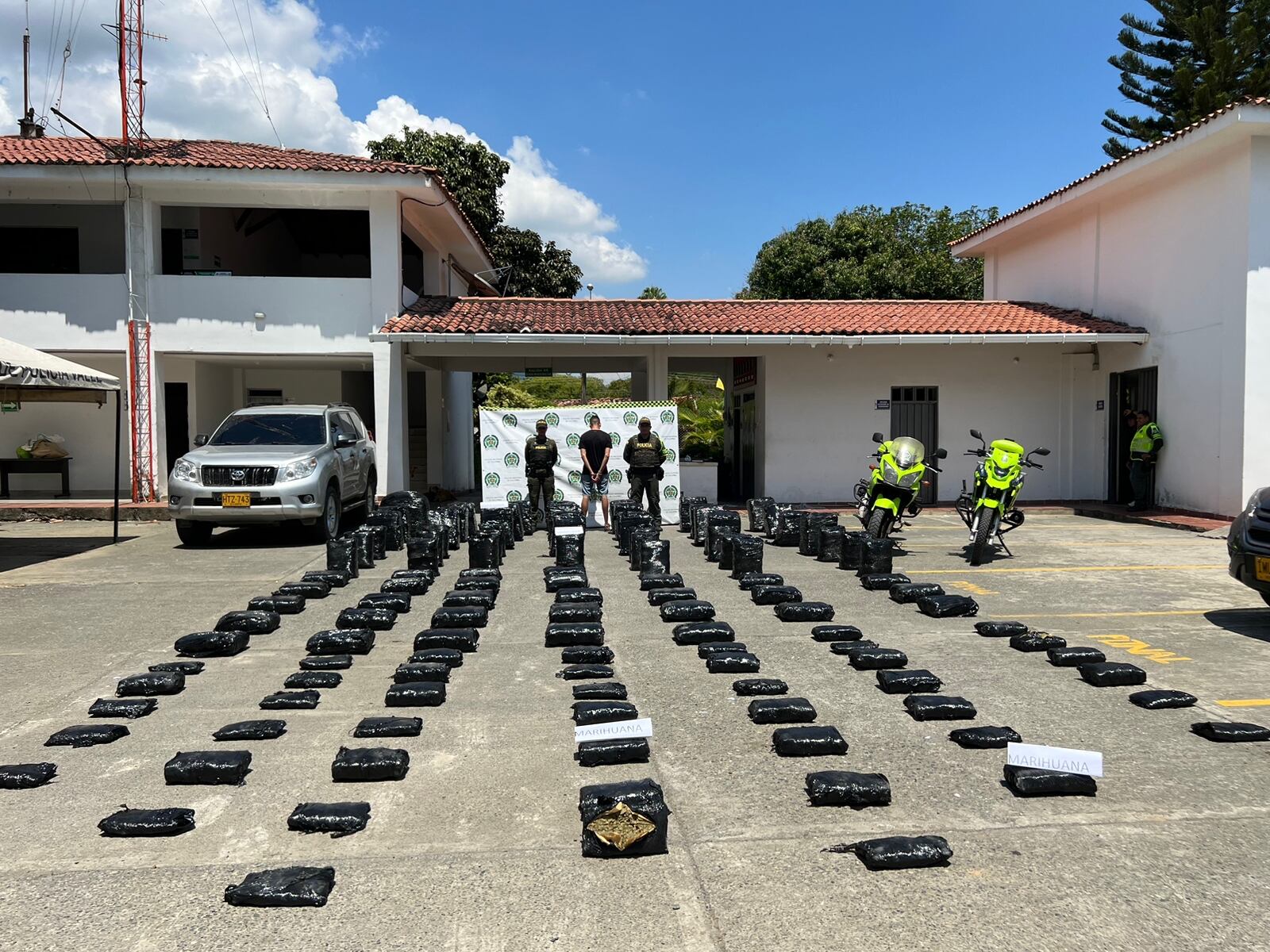 Captura e incautación de marihuana en Roldanillo, Valle.