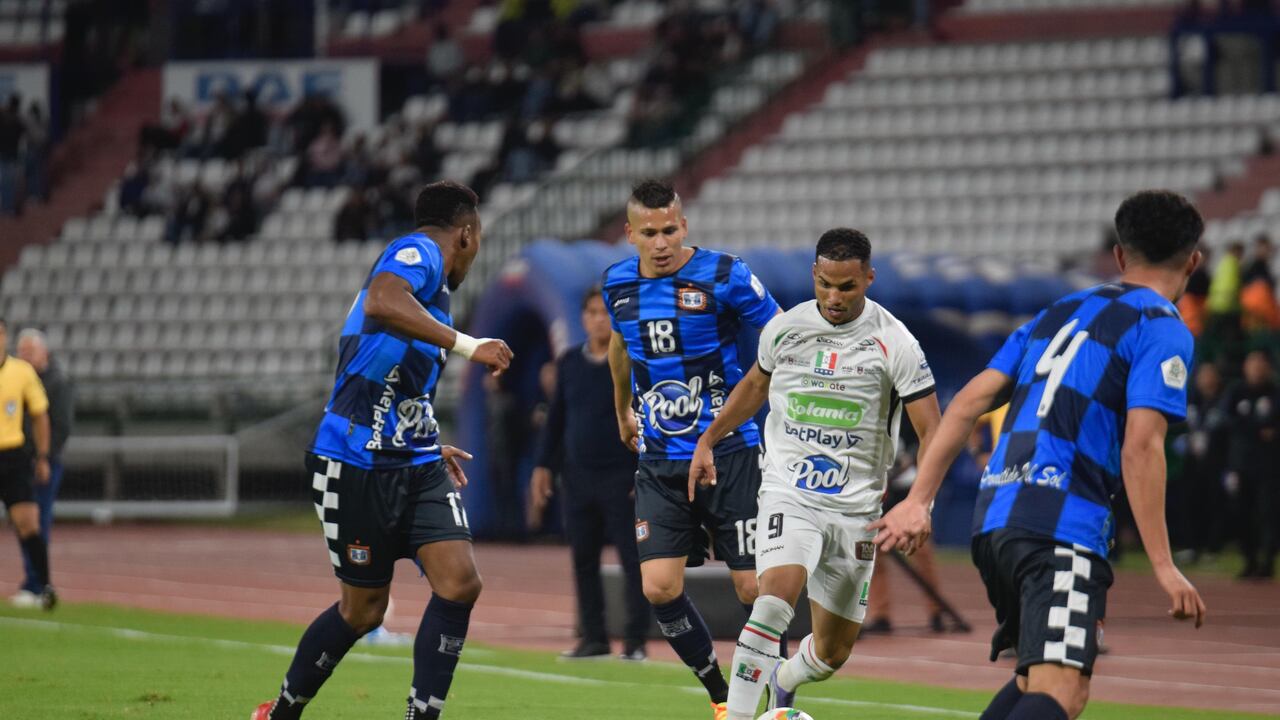 Once Caldas vs. Chicó.