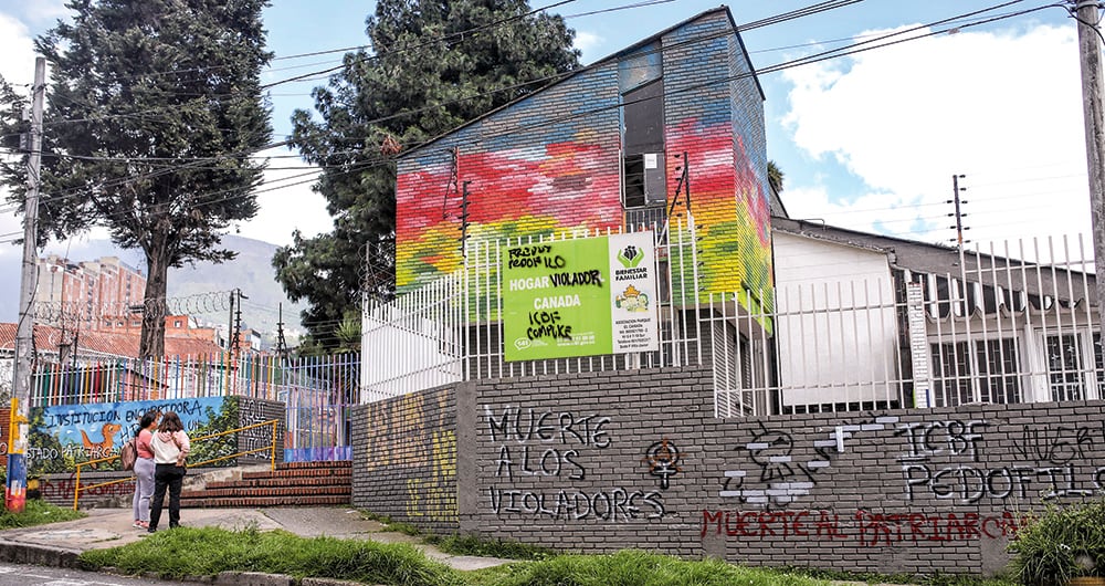 En los “apoyos personales” Cáceres ofreció un viaje al mar. 