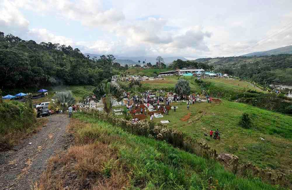 Parque Cementerio la Ascensión Normandía, en Mocoa, Putumayo. Foto: Carlos Julio Martínez / Enviado Especial de Semana