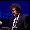 Javier Milei, de la coalición Liberty Advances, habla durante un debate de candidatos presidenciales antes de las elecciones generales de octubre en Santiago del Estero, Argentina, el domingo 1 de octubre de 2023.