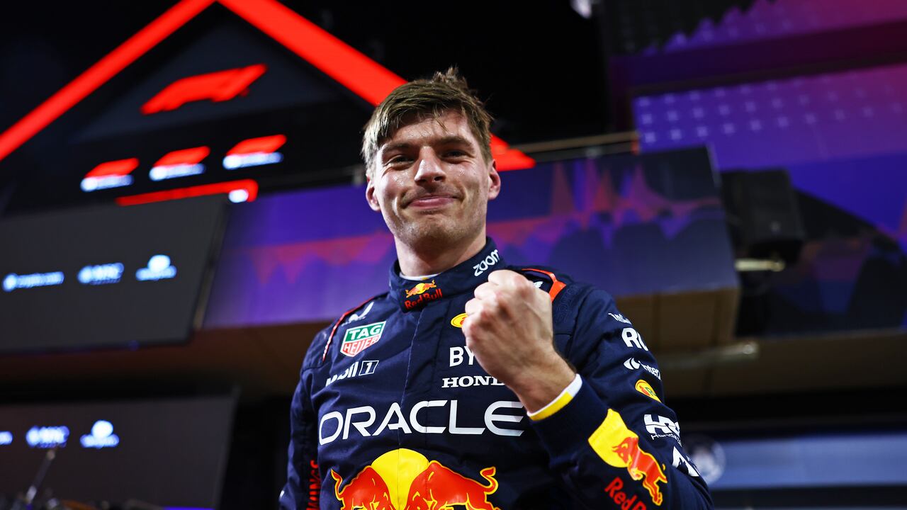 Los focos del mundo apuntan a Max Verstappen.