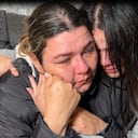 Iris Camargo, abraza a su nieta