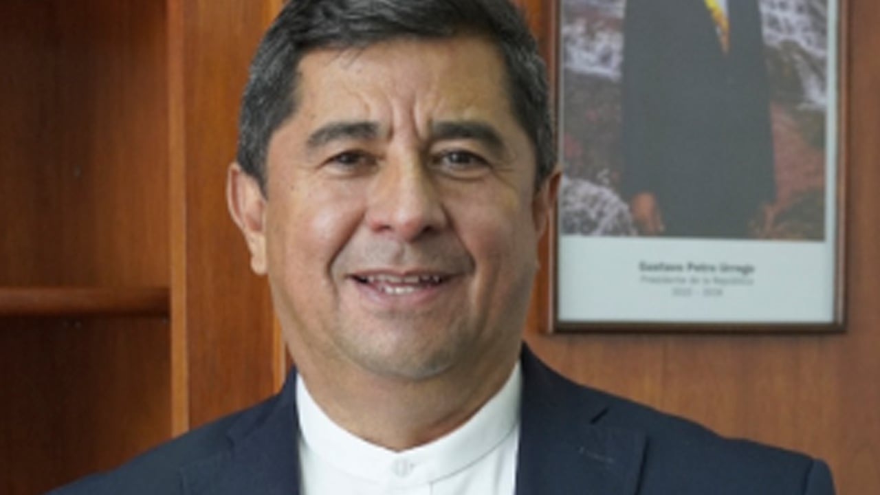 César Augusto Manrique.