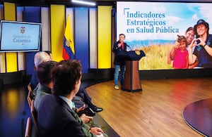 “Este Gobierno a las más malas EPS les quita la licencia de salud. Nadie sabe que esto existe, no lo hemos hecho hasta ahora”: Gustavo Petro.