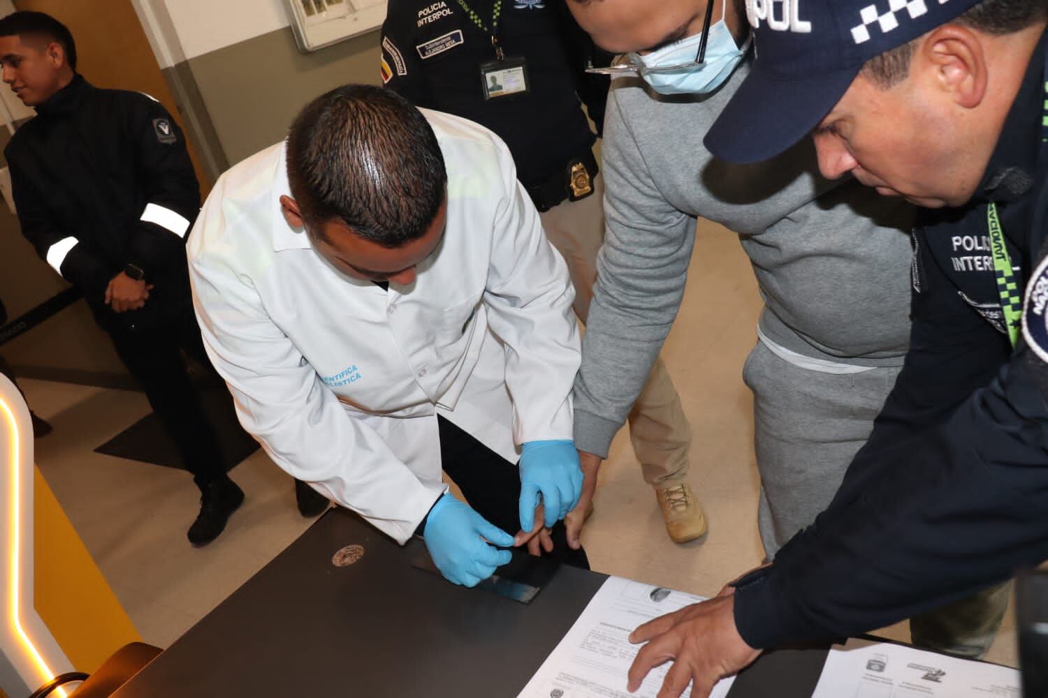 La Policía envió a los Estados Unidos a Dabinsson Niño por tráfico de Fentanilo.