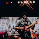 Tom Morello y su Freedom Fighter Orchestra en el Teatro JEG, el 19 de marzo en Bogotá.