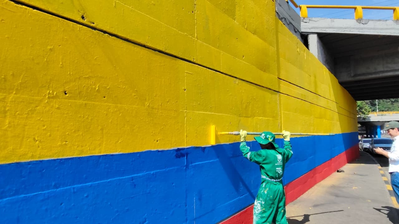 Arreglos en Cali para la posesión presidencial de Abelardo de la Espriella.