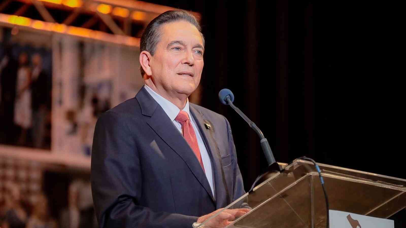 El presidente del país, Laurentino Cortizo, hizo el anunció esta noche.