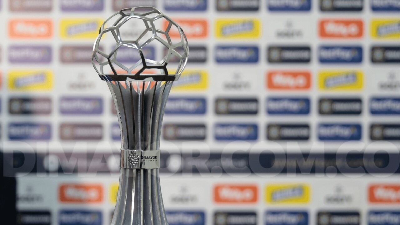 Trofeo del Torneo BetPlay Dimayor