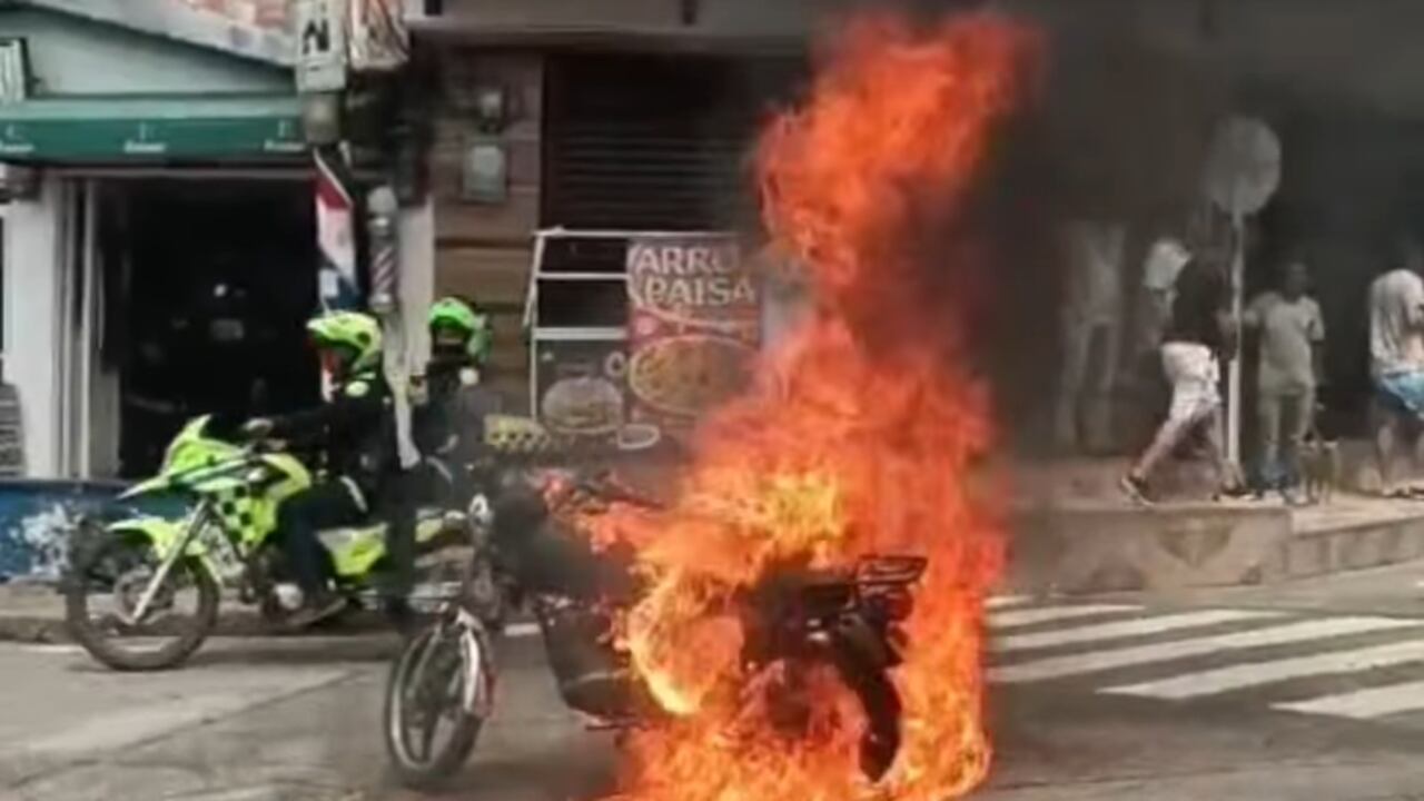 Capturan un fletero en intento de hurto, escolta del alcalde de Dosquebradas, Roberto Jiménez, se enfrentó a los delincuentes.