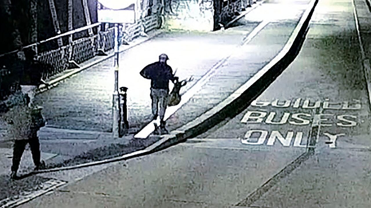 Captados los sospechosos de robar  600 objetos a un museo en Brístol, Inglaterra. 