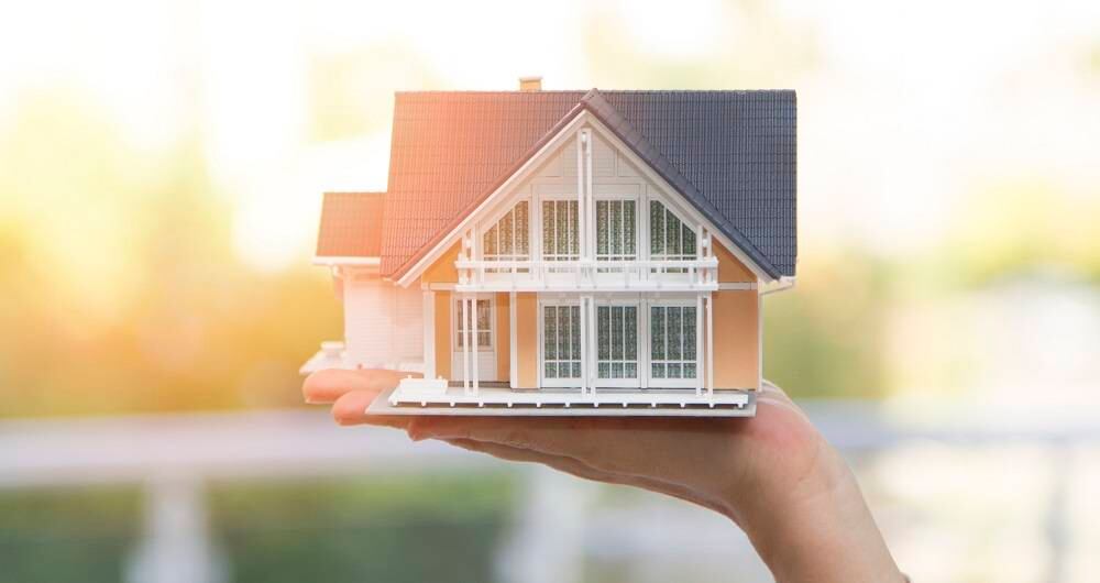 El Centro Administrativo Distrital de Medellín centraliza la atención para trámites catastrales y certificaciones inmobiliarias.