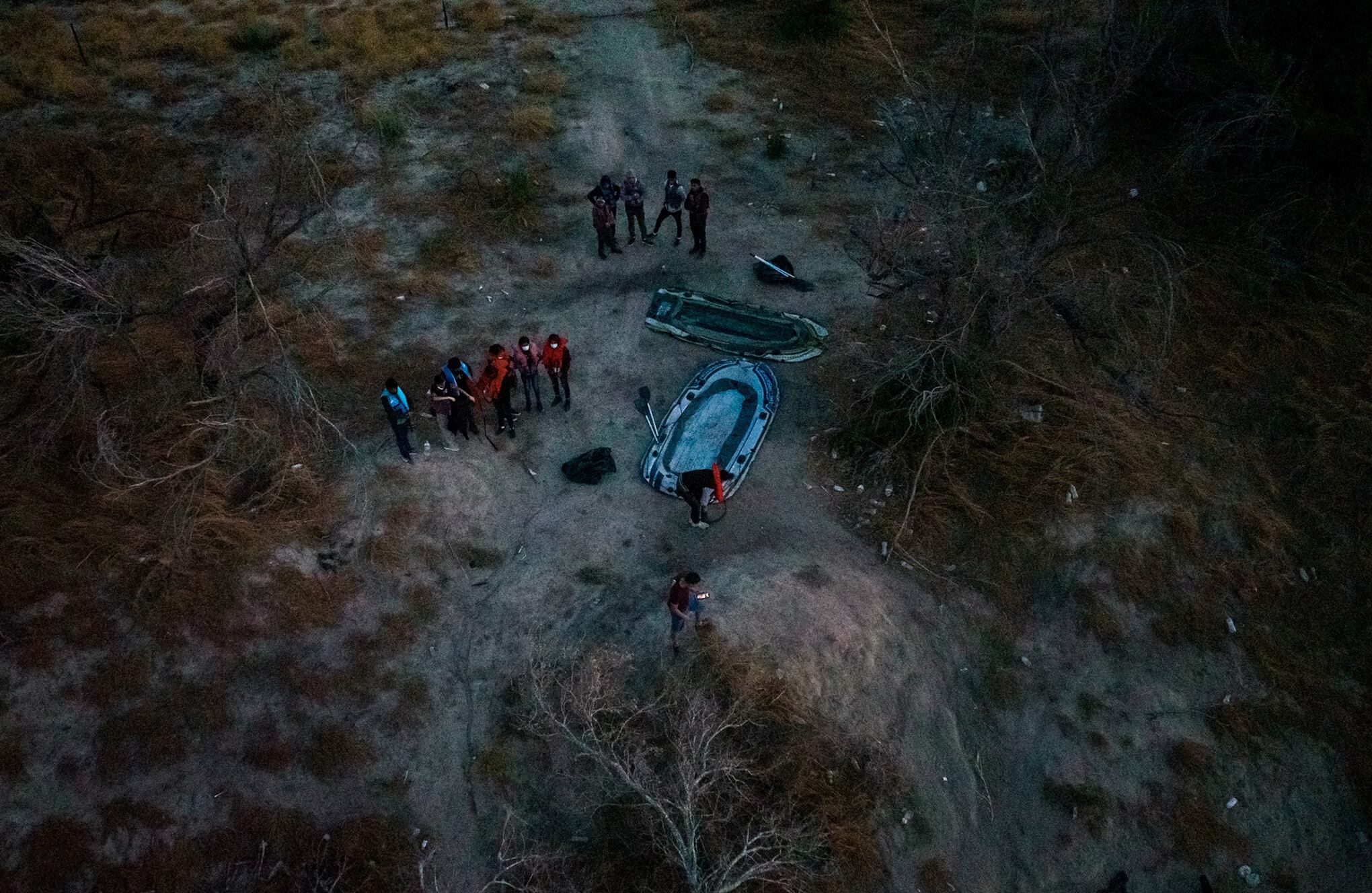 En imágenes : Solicitantes de asilo cruzan Río Grande hacia EE. UU.