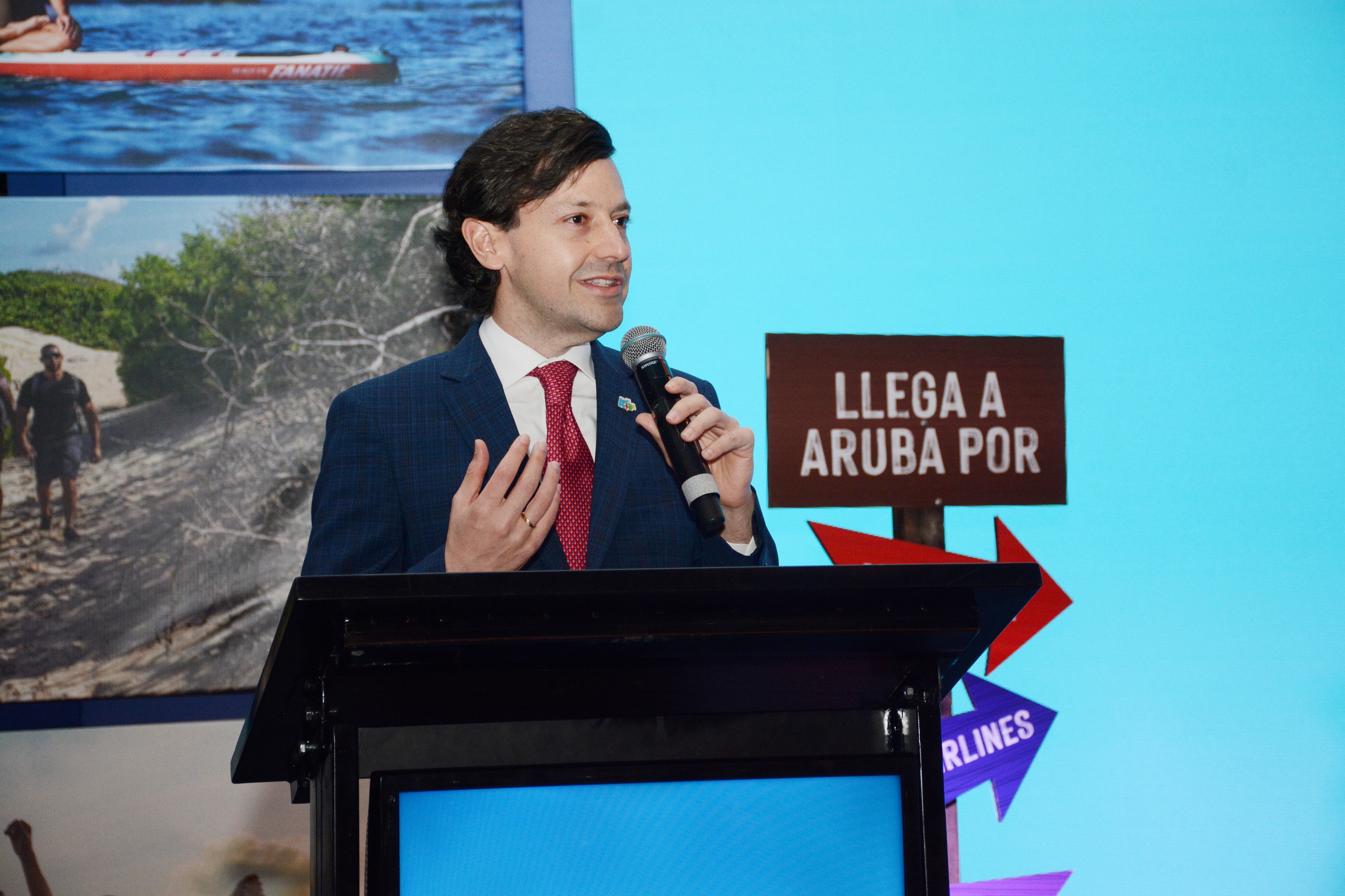Jordan Schlipken, director de la Autoridad de Turismo de Aruba para Latinoamérica;