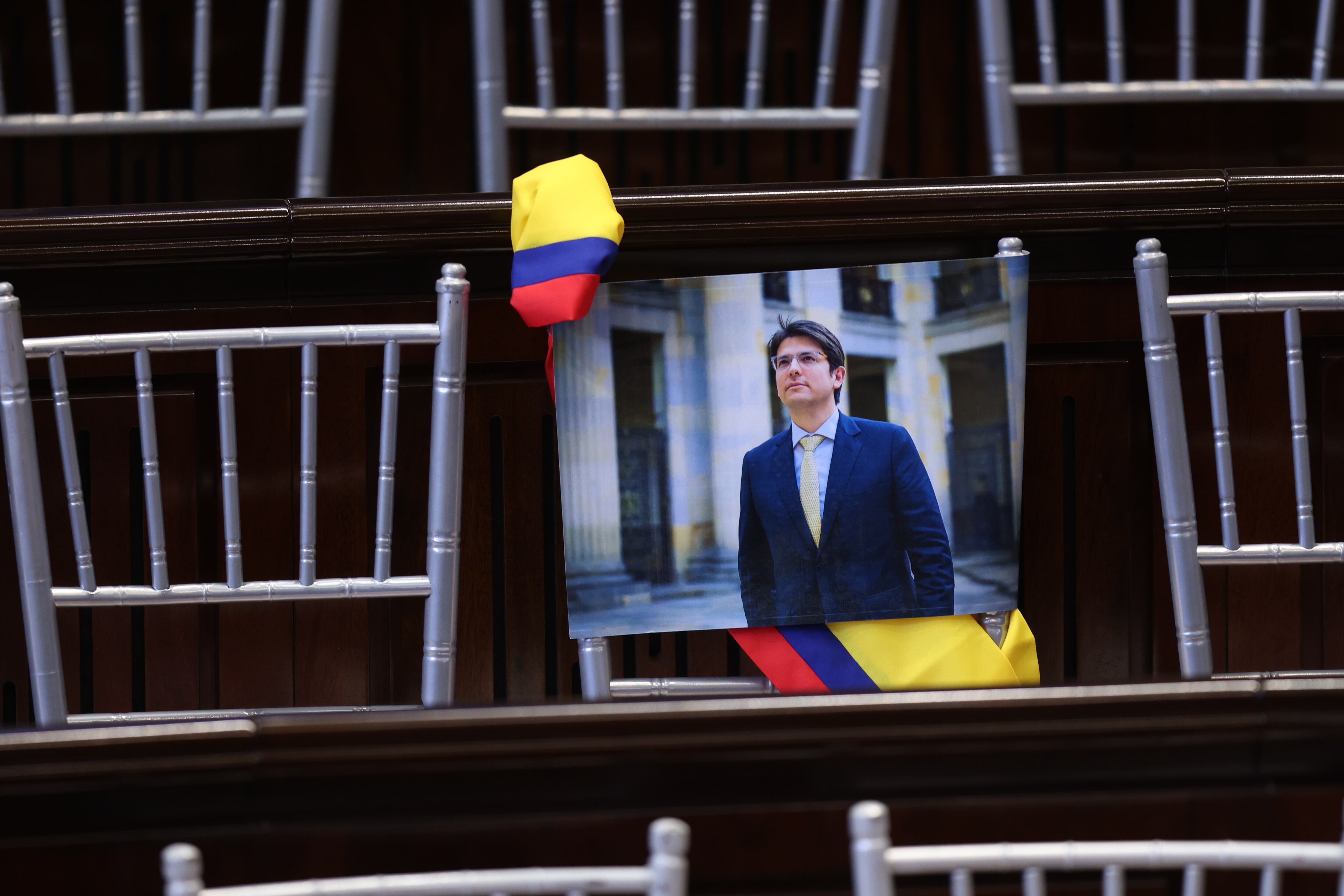 Curul del Senador Miguel Uribe en el Congreso, 20 de julio instalación