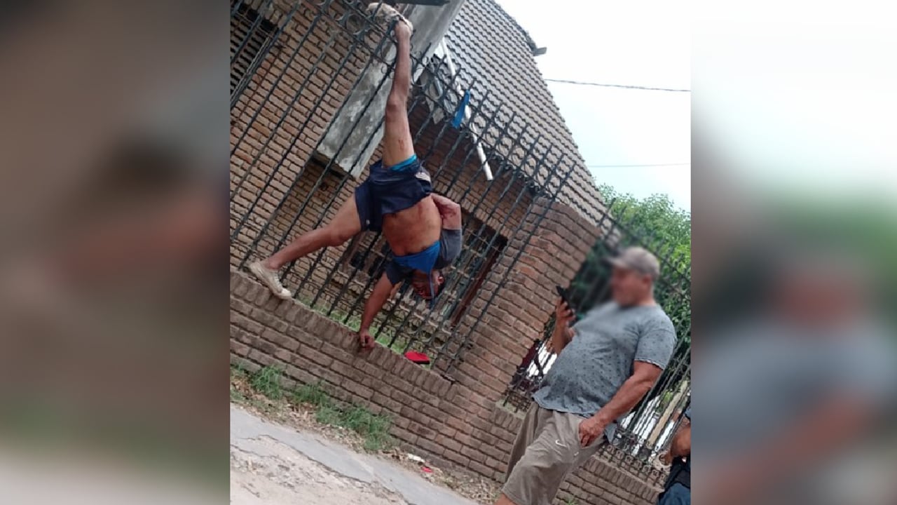 Ladrón quedó atrapado en la reja de casa hurtada y tuvo que ser 'rescatado' por la Policía.