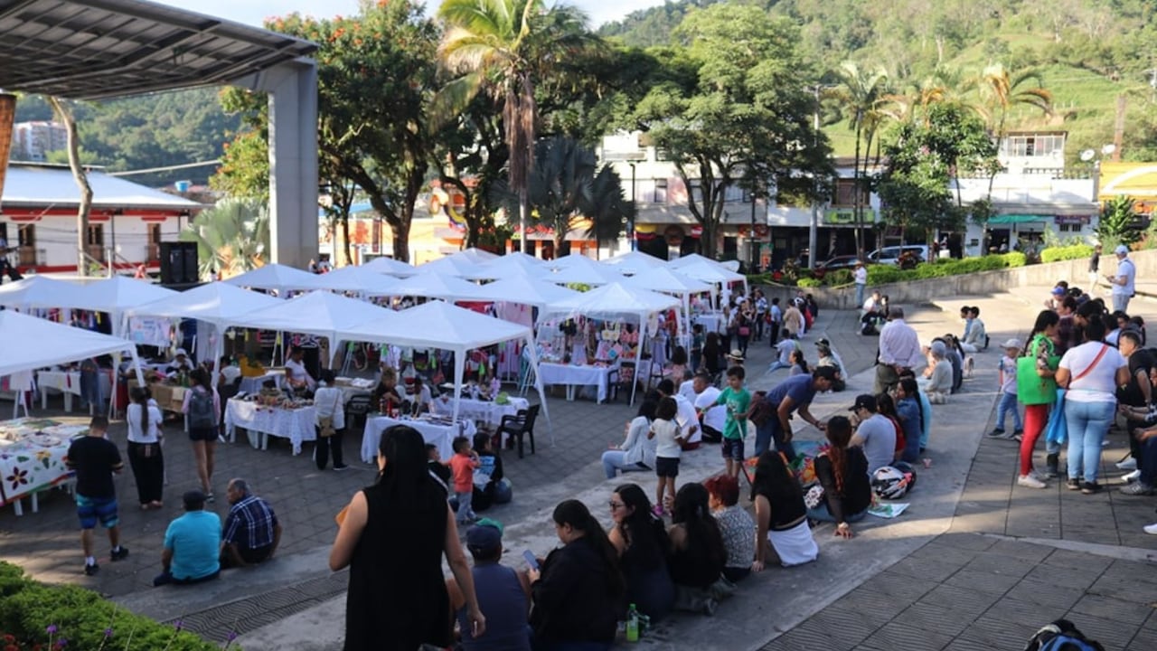 El pueblo de tierra caliente más cercano a Bogotá, ideal para pasar un fin de semana: ¿cómo llegar y qué hacer allí?