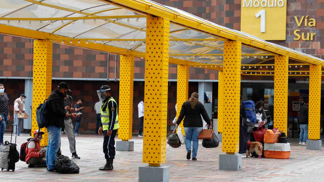 ¿Va a viajar por carretera? Tome nota de estas recomendaciones