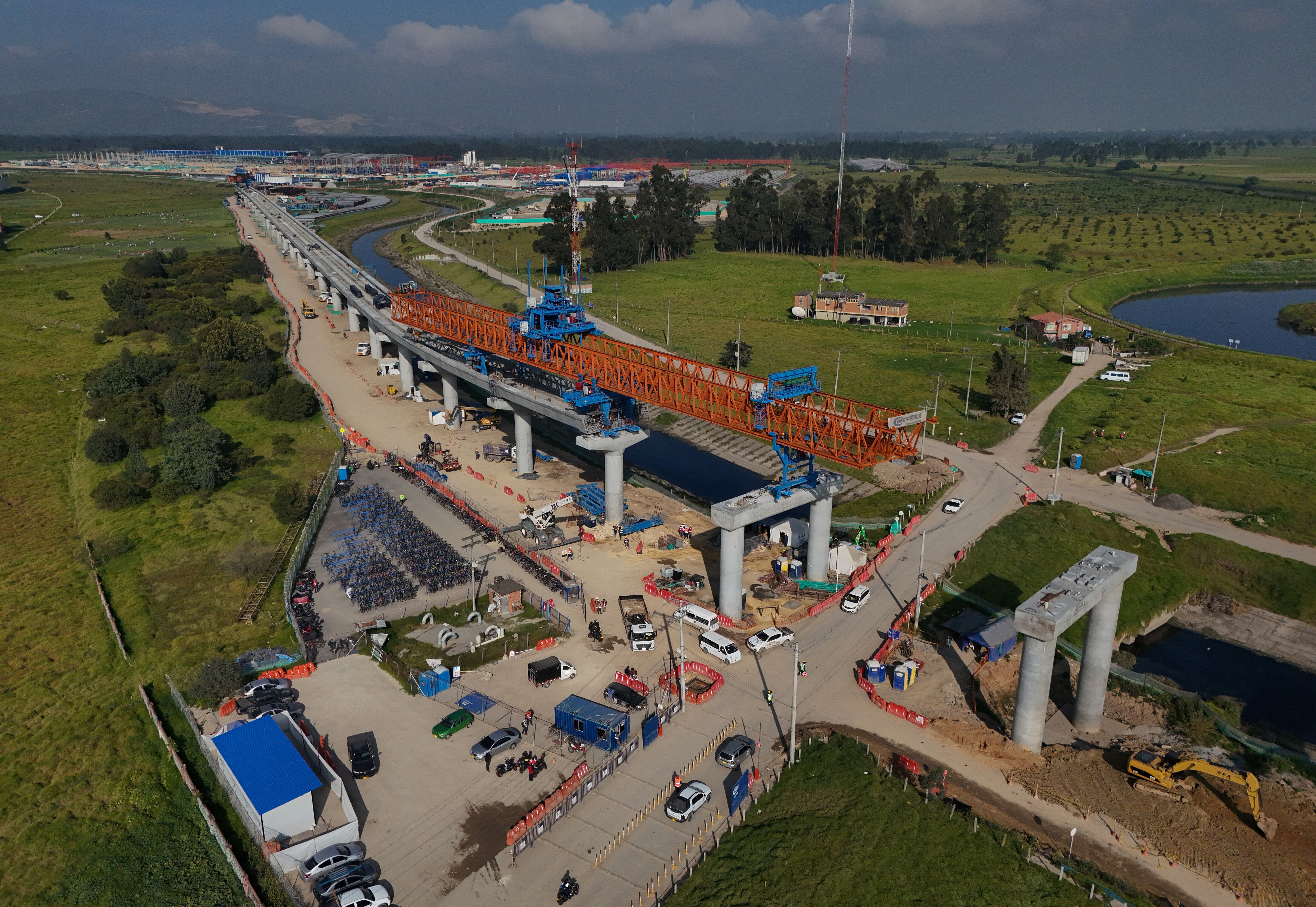 Obras del Metro de Bogotá. Viaducto inicia en el patio taller en Bosa, conectando con la avenida Villavicencio.