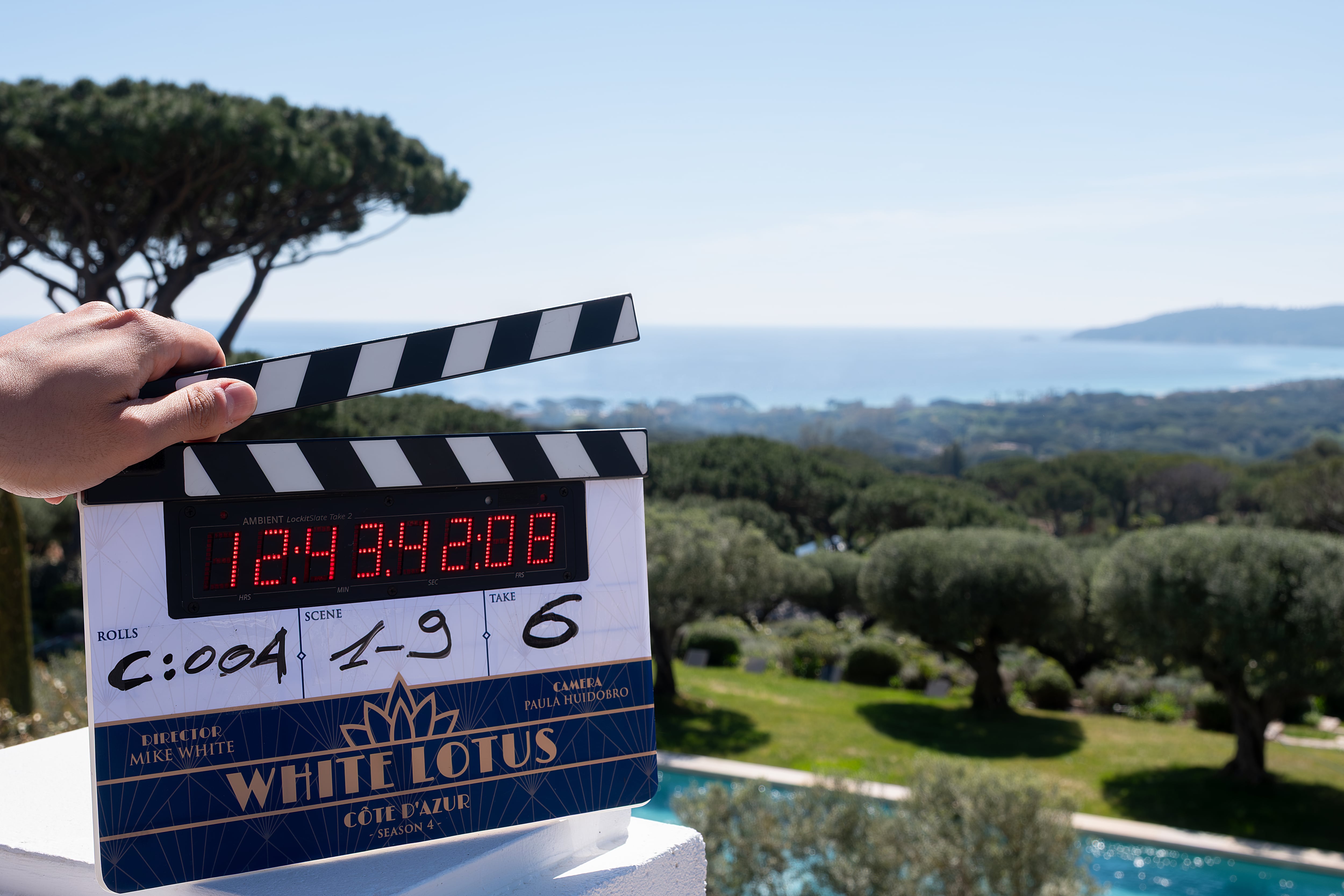 La cuarta temporada de la serie original de HBO ganadora del Emmy, ‘The white lotus', creada por Mike White, ha
comenzado su rodaje en la Riviera Francesa.