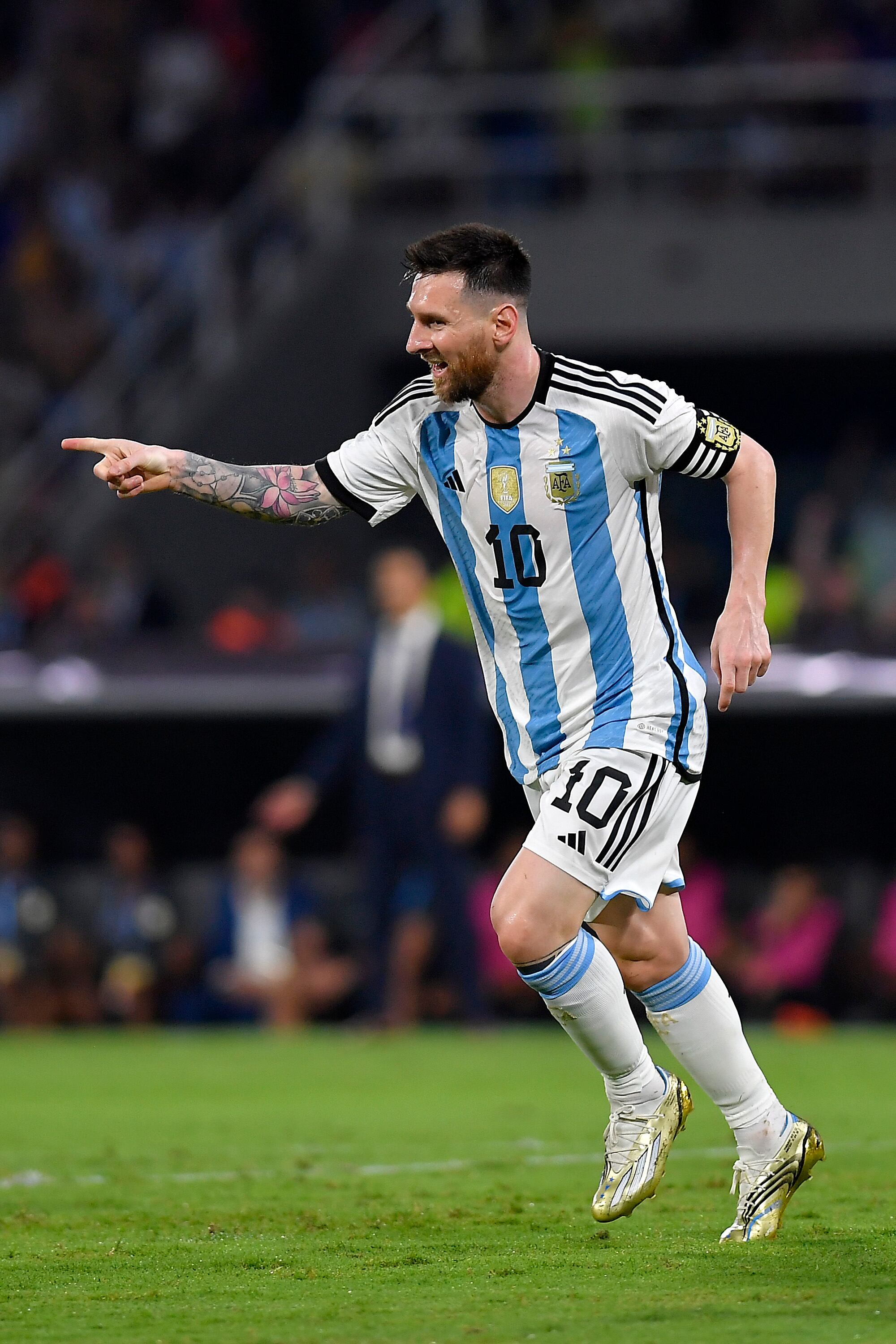 Lionel Messi anotó triplete este martes ante Curazao.