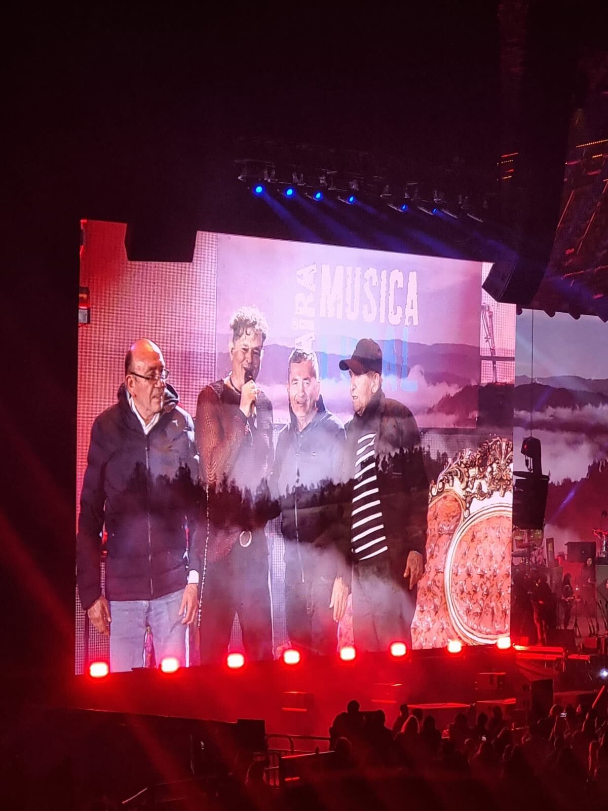 En el cierre el artista mostró su faceta más urbana